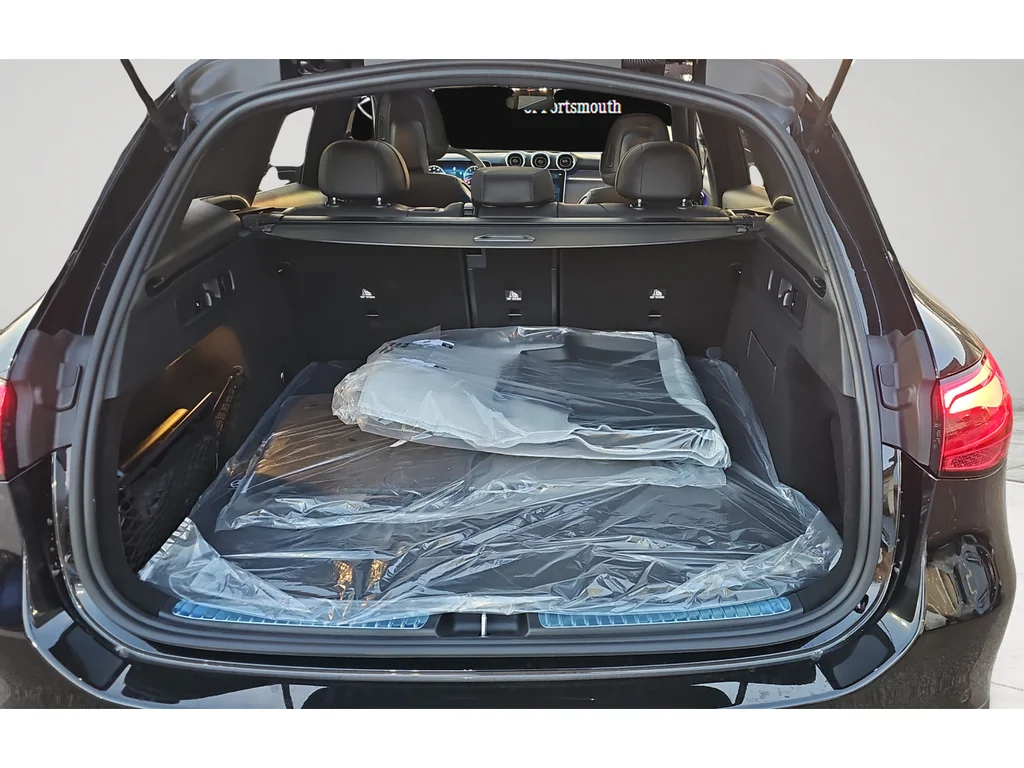 Certified Used 2026 Black Mercedes-Benz GLC 300 image 20