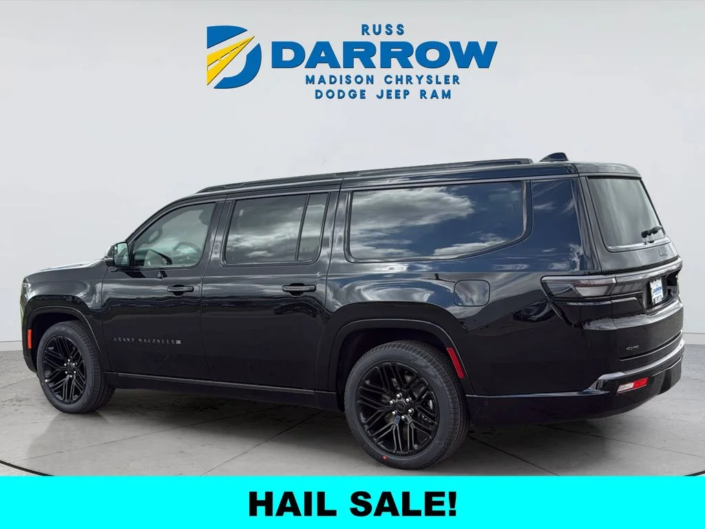New 2026 High Gloss Black Exterior Paint Jeep Limited Reserve image 3
