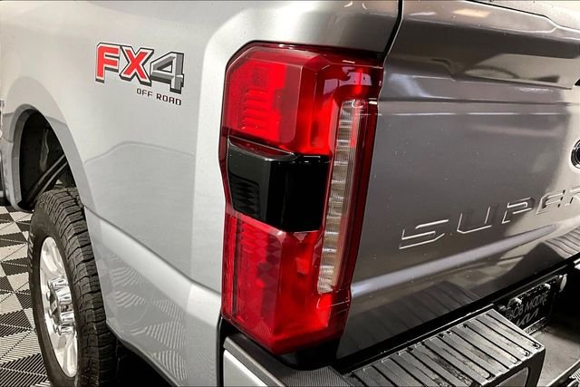 Used 2024 Silver Ford XL image 23