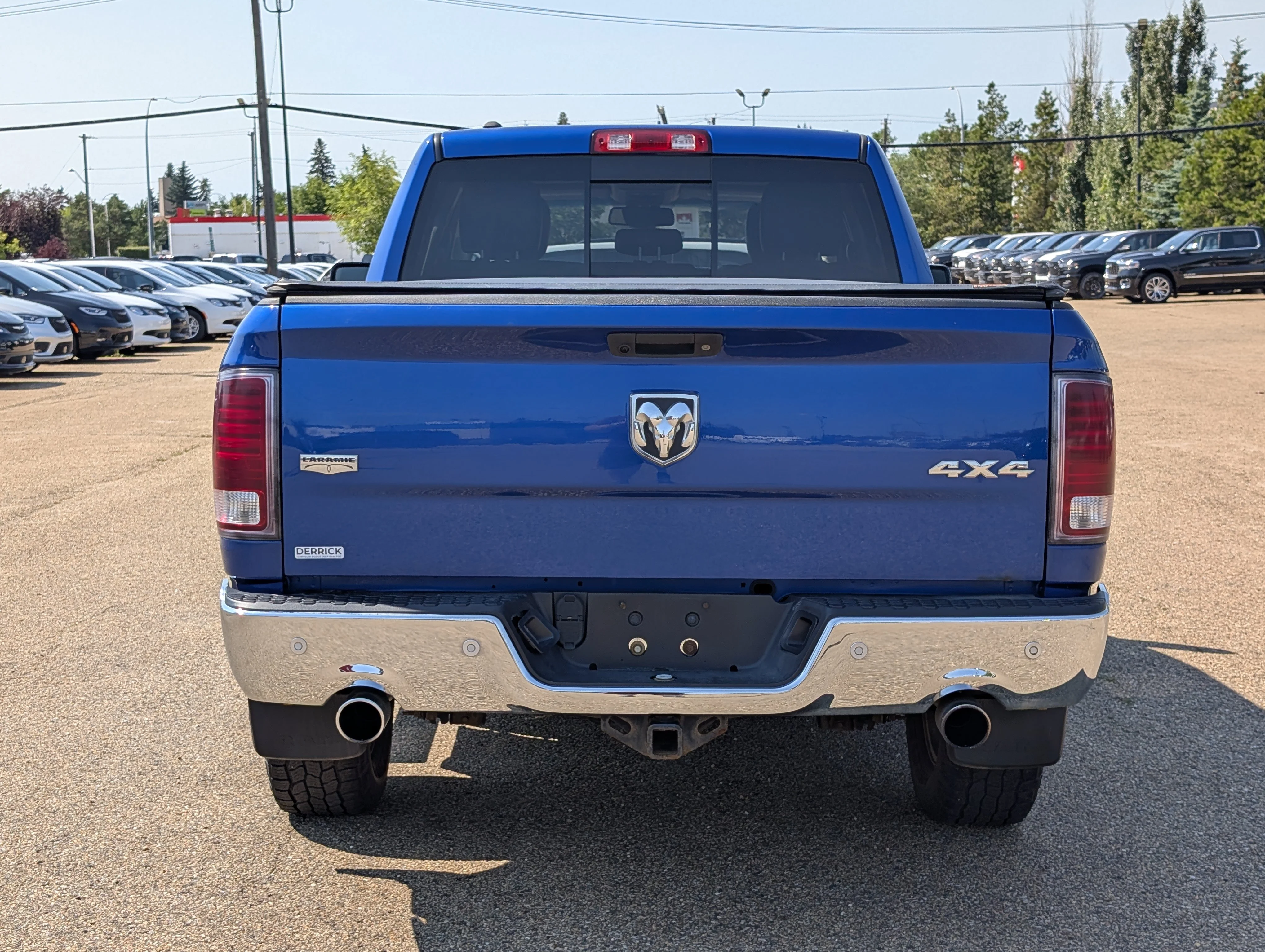 Used 2016 Blue Streak Pearl Ram Laramie image 5