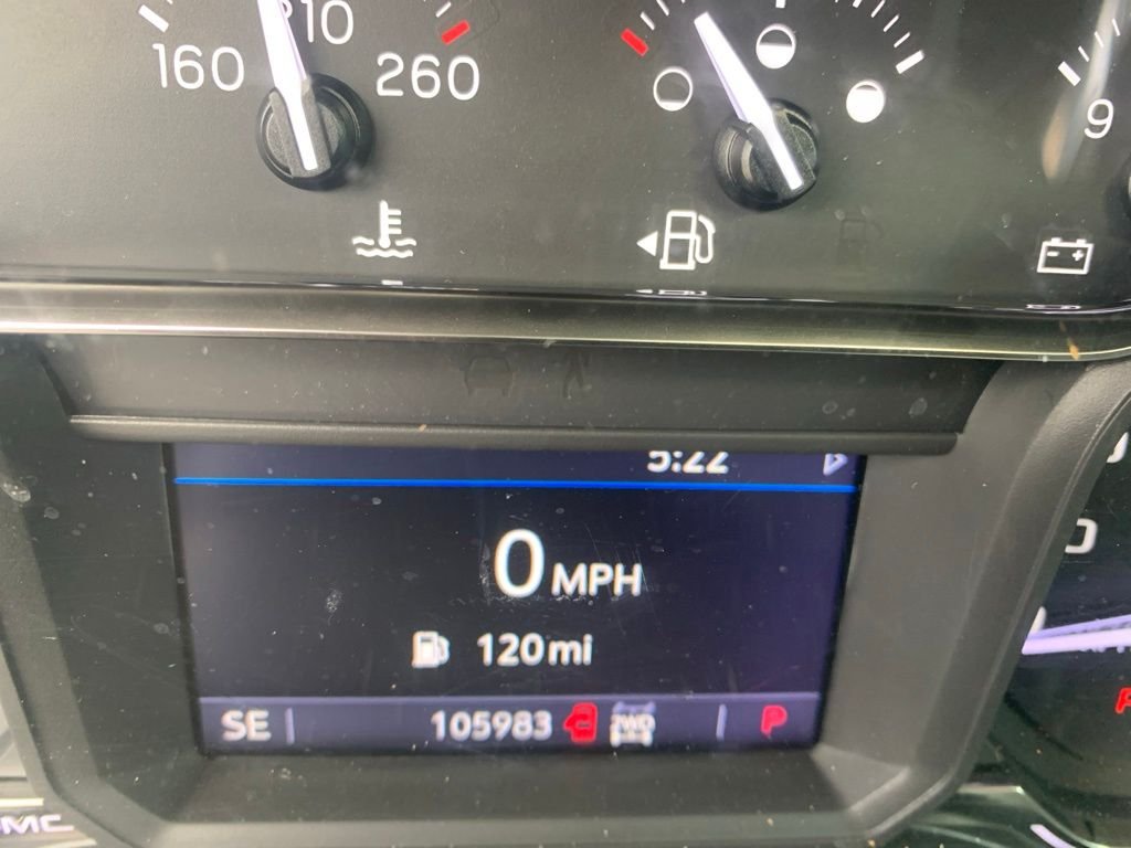 Used 2020 Black GMC Elevation image 18