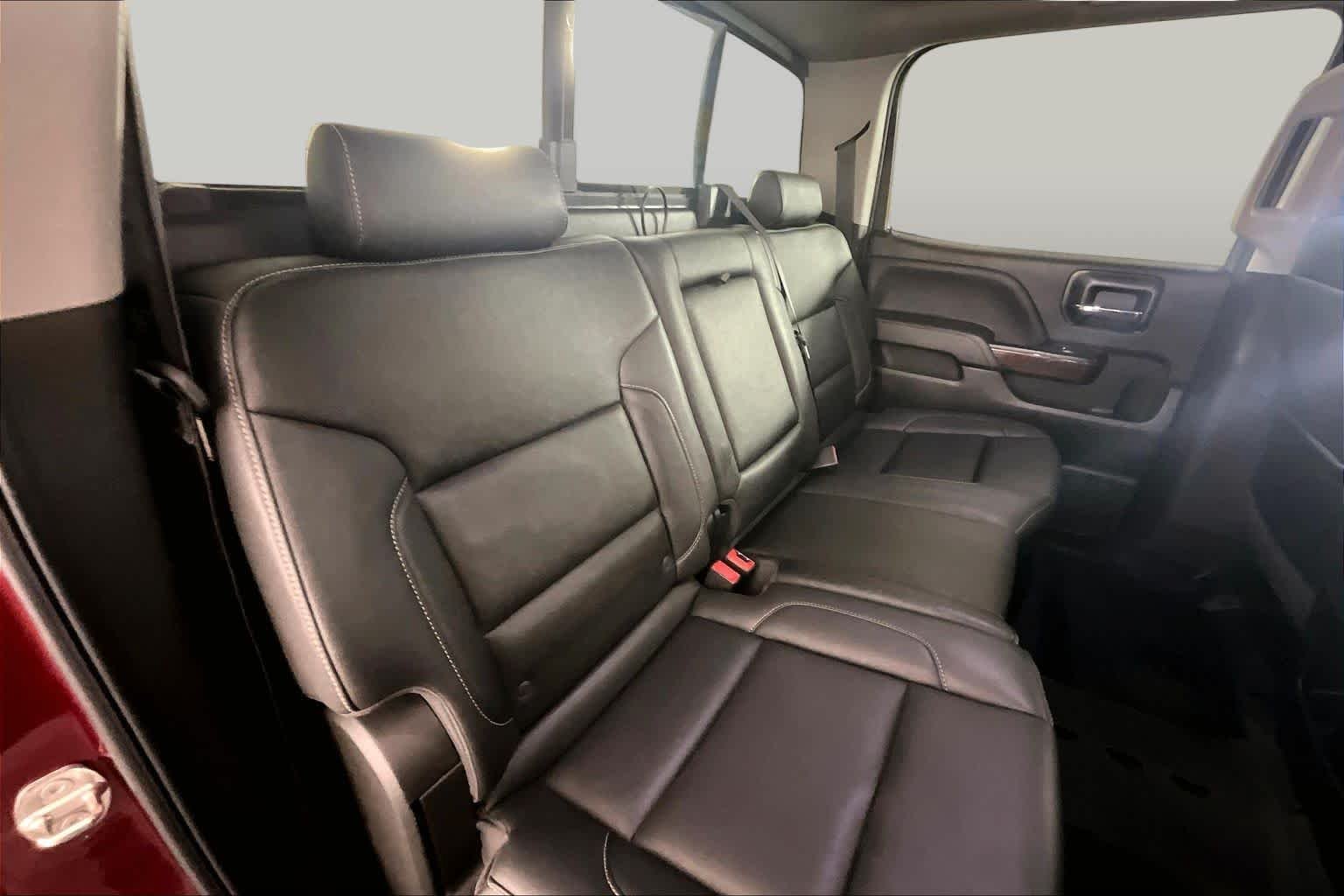 Used 2018 RED QUARTZ TINTCOAT GMC SLT image 20
