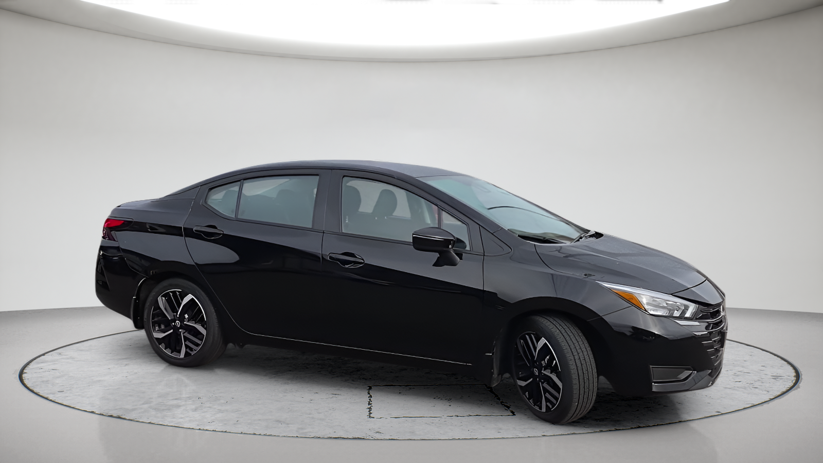 Used 2025 Black Nissan 1.6 SR image 4