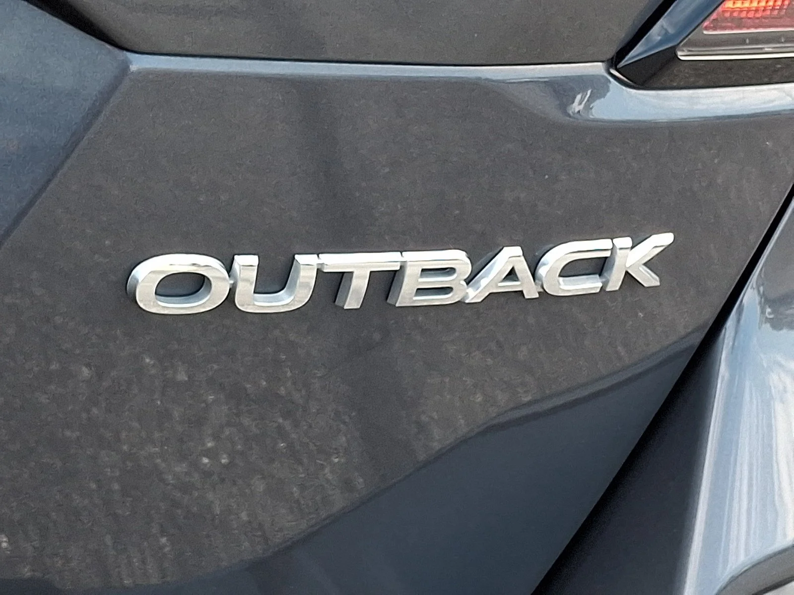 Used 2021 Magnetite Gray Metallic Subaru Limited image 31