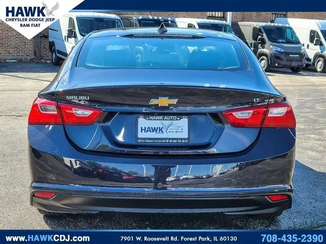 Used 2023 Gray Chevrolet LT image 5
