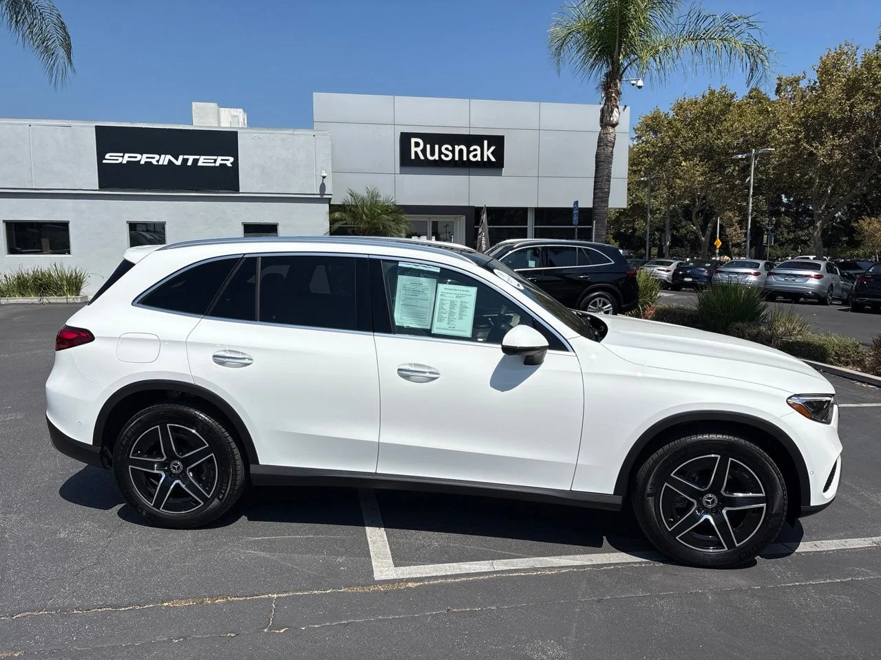 2026 Mercedes-Benz GLC GLC 300's photo