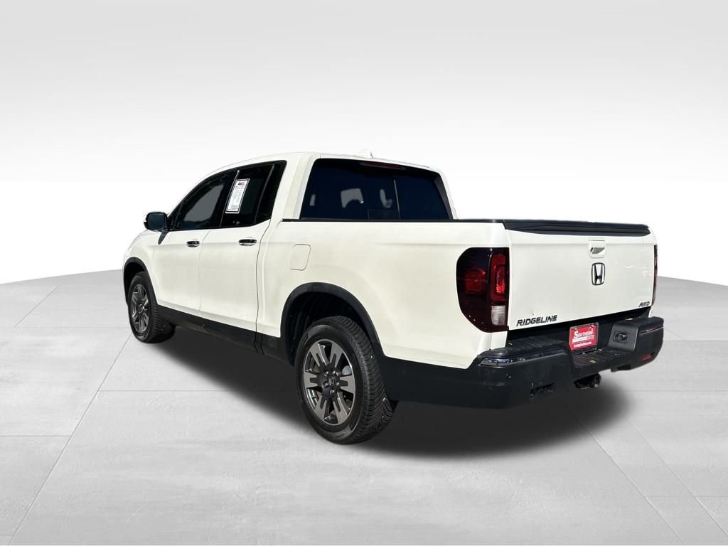 2017 Honda Ridgeline RTL-E photo 3