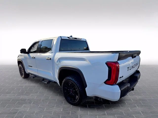 Used 2023 White Toyota SR5 image 5