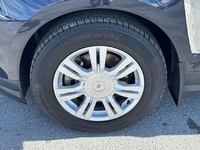 Used 2015 SAPPHIRE BLUE METALLIC Cadillac Base image 30