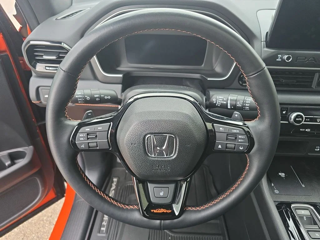 Used 2026  Honda TrailSport Elite image 25