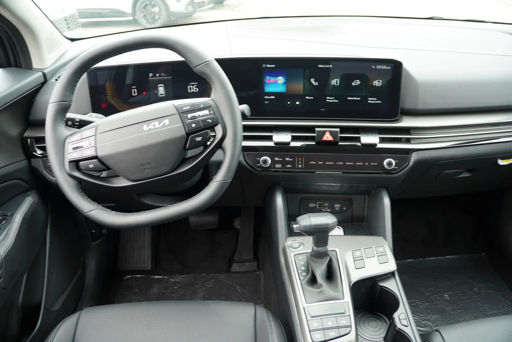 New 2026 Gravity Gray Kia EX image 12