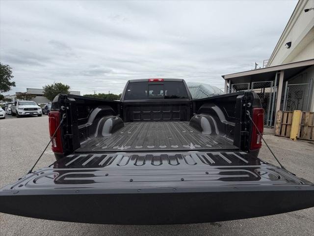 New 2026 Granite Crystal Metallic Clear-Coat Exterior Paint RAM Black Express image 19