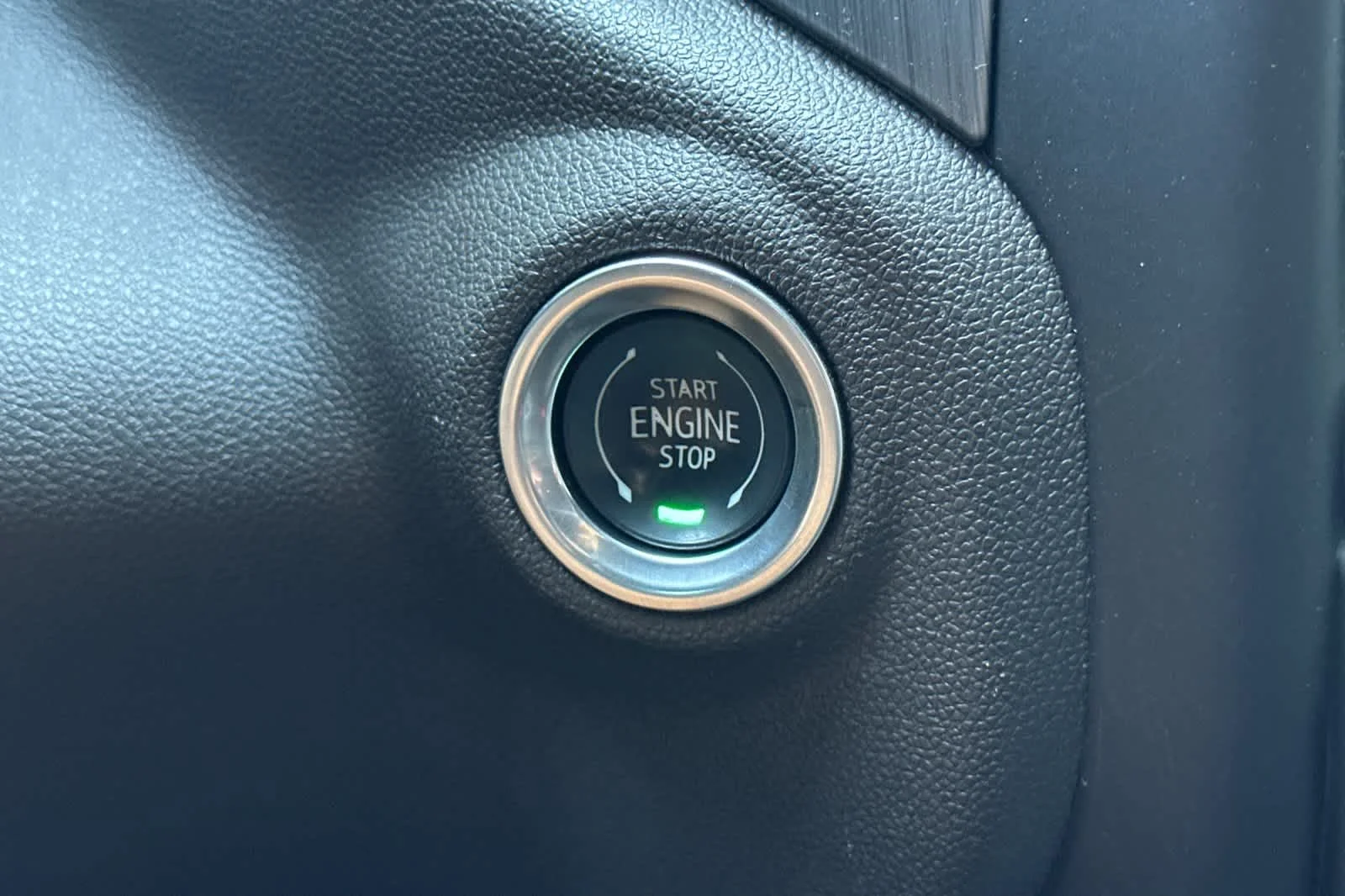 Certified Used 2020 White Frost Tricoat GMC Denali image 22