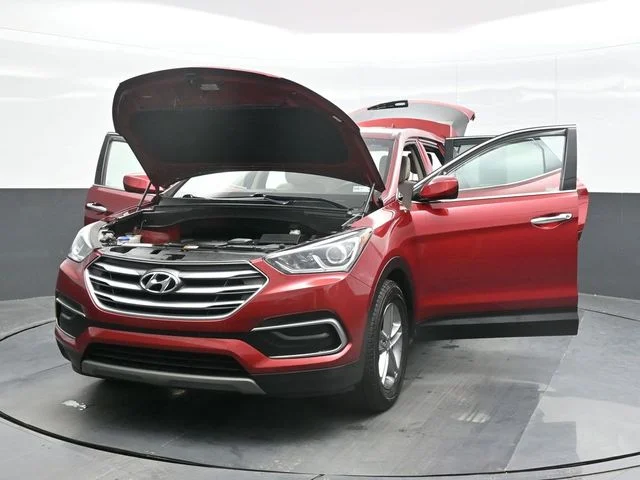 Used 2018 Red Hyundai 2.4 Base image 30