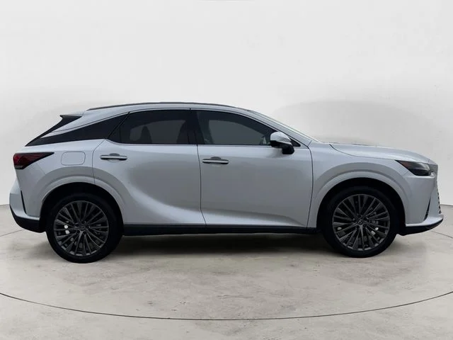 Used 2025 White Lexus 450h+ Luxury image 4