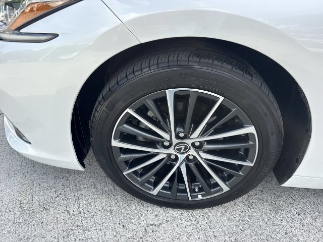 Certified Used 2025 EMINENT WHITE PEARL Lexus 350 image 10