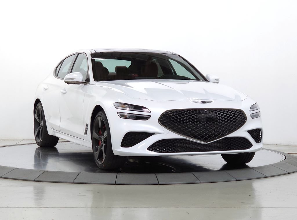 New 2026 White Genesis 3.3T SPORT PRESTIGE image 1