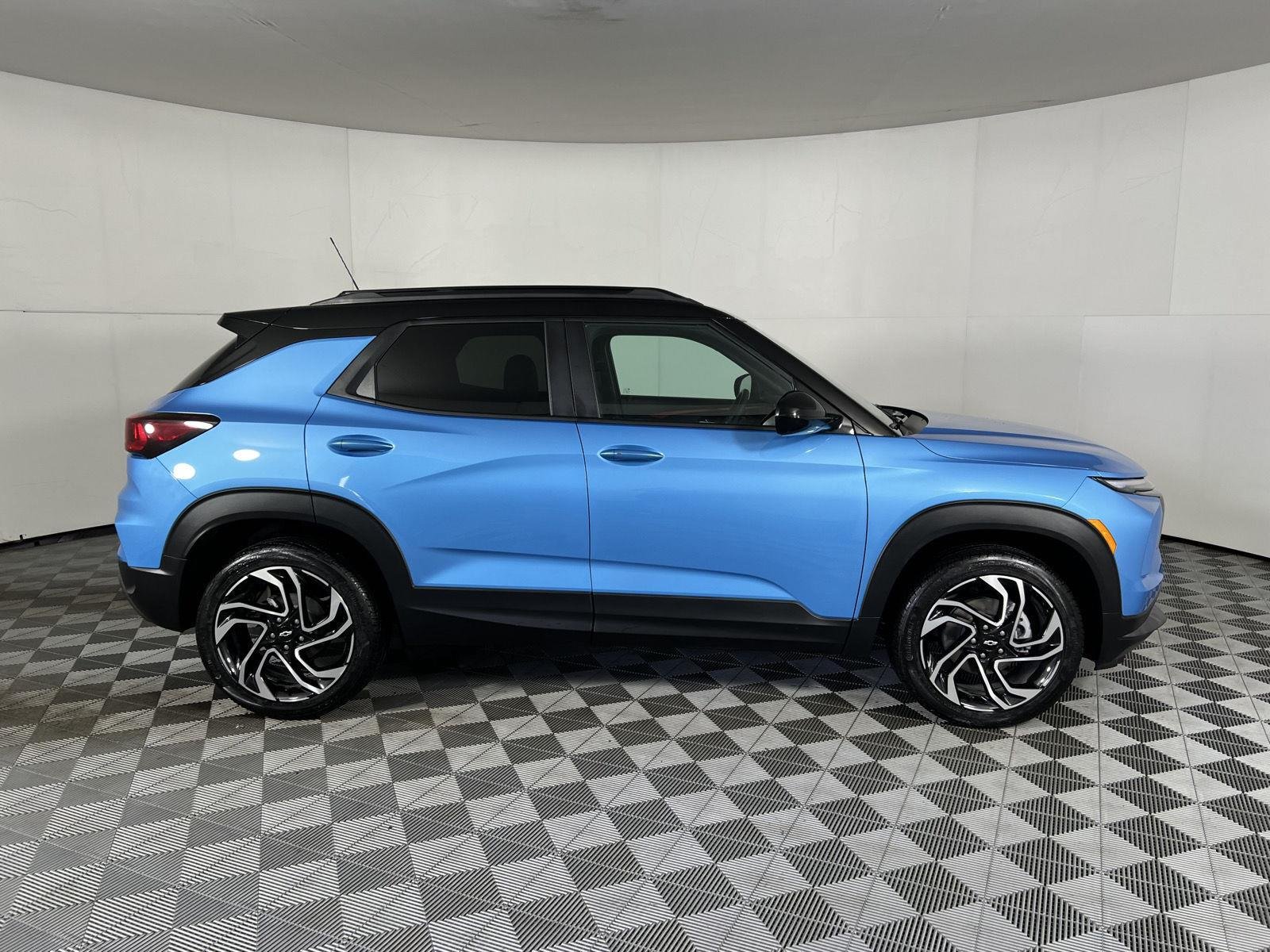 Used 2026 Marina Blue Chevrolet RS image 46