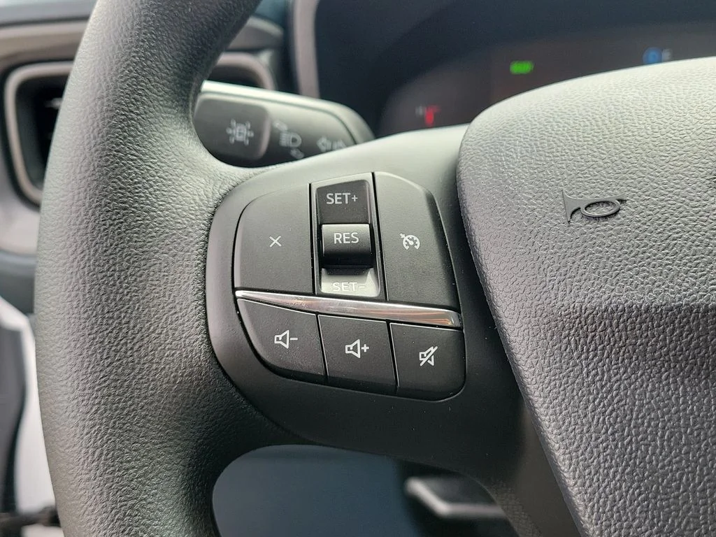 New 2026 Oxford White Ford XL image 17