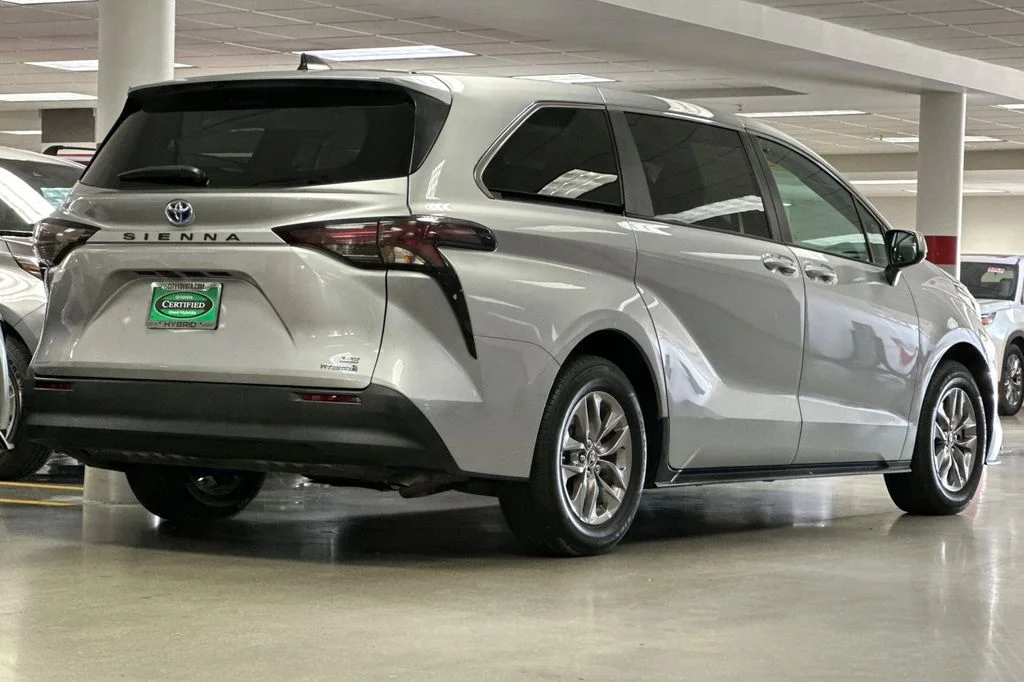 Used 2023 Silver Toyota LE image 4