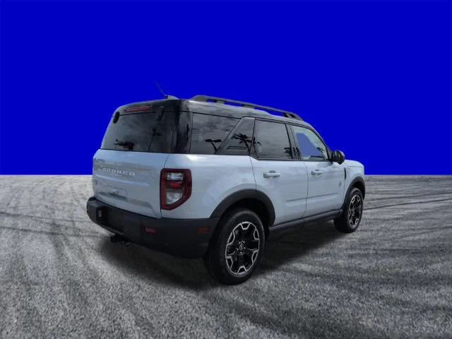 New 2026 White Ford Outer Banks image 4