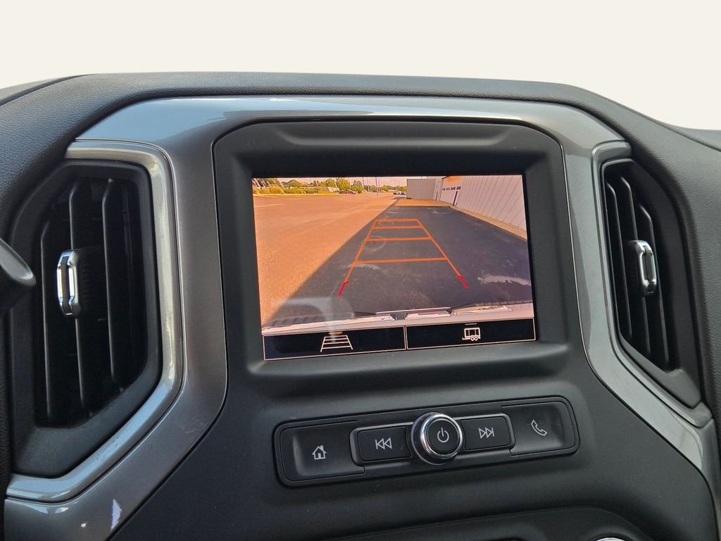 Used 2025 White GMC Pro image 32