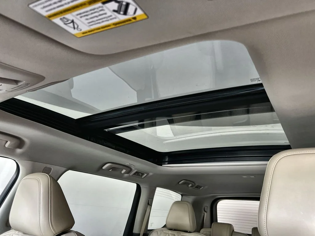 New 2026 Aspen White TriCoat Nissan Platinum image 16