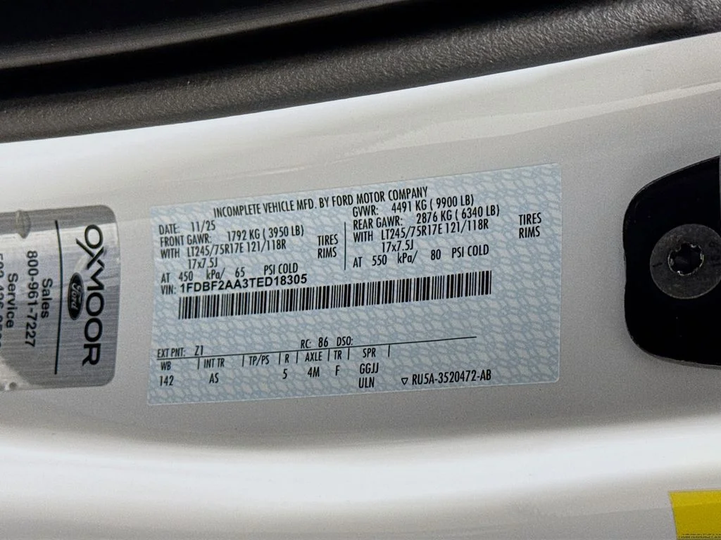New 2026 Oxford White Ford XL image 27