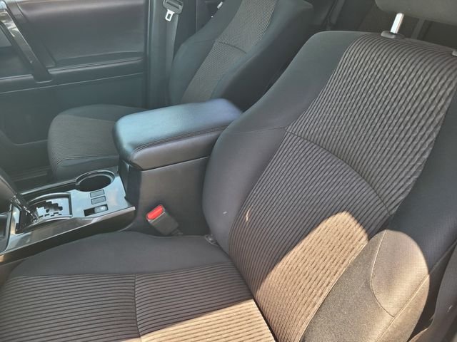 Used 2016 Blue Toyota Trail image 13