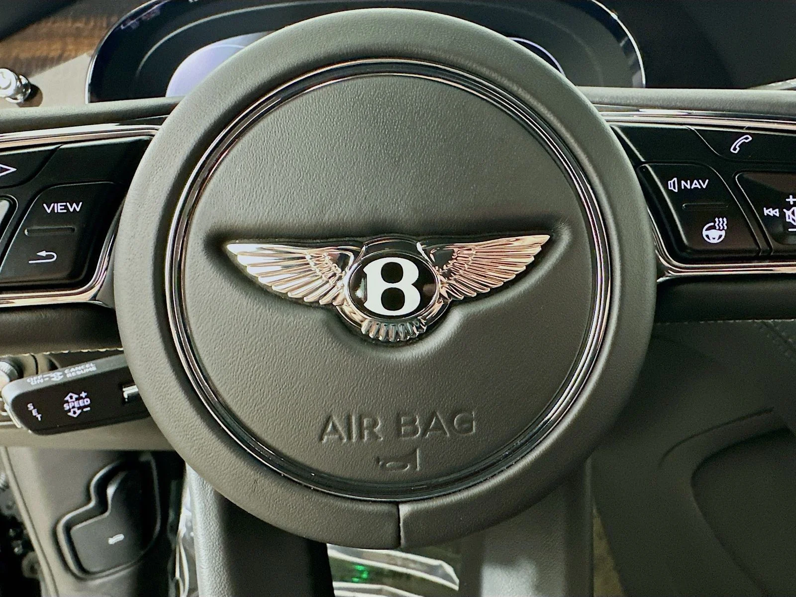Used 2022 Black Bentley  image 53