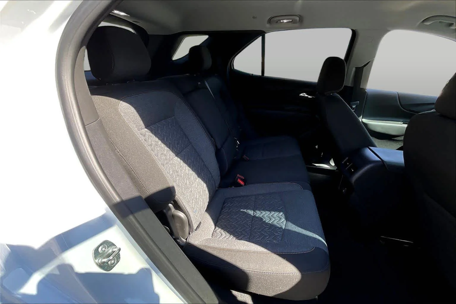 Used 2024 Summit White Chevrolet LT image 39