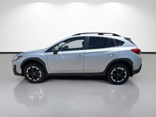 Used 2023 Ice Silver Metallic Subaru Premium image 5