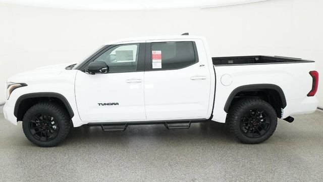 New 2026 Ice Cap Toyota SR5 image 6