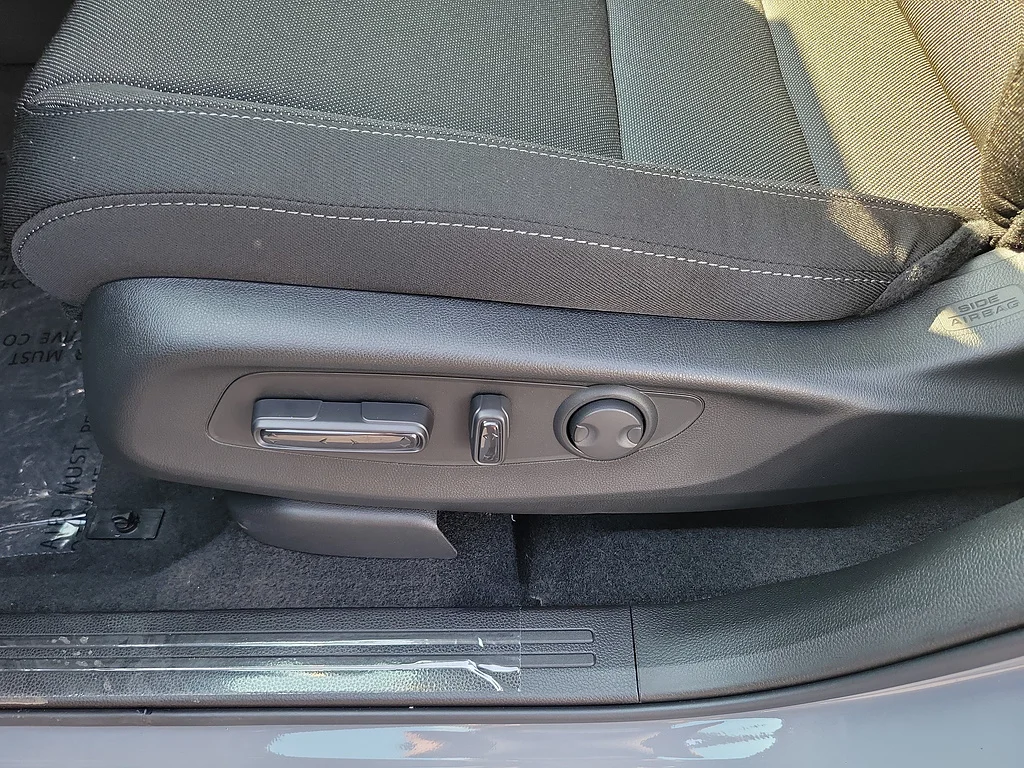 New 2026 Urban Gray Pearl Honda EX image 13