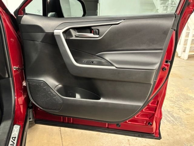 Used 2023 Red Toyota XLE image 23