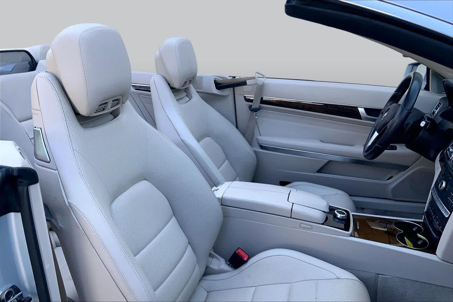 Used 2017 Iridium Silver Metallic Mercedes-Benz E 400 image 9
