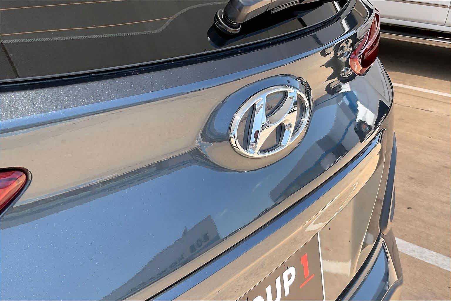 Used 2021 Thunder Gray Hyundai SE image 29