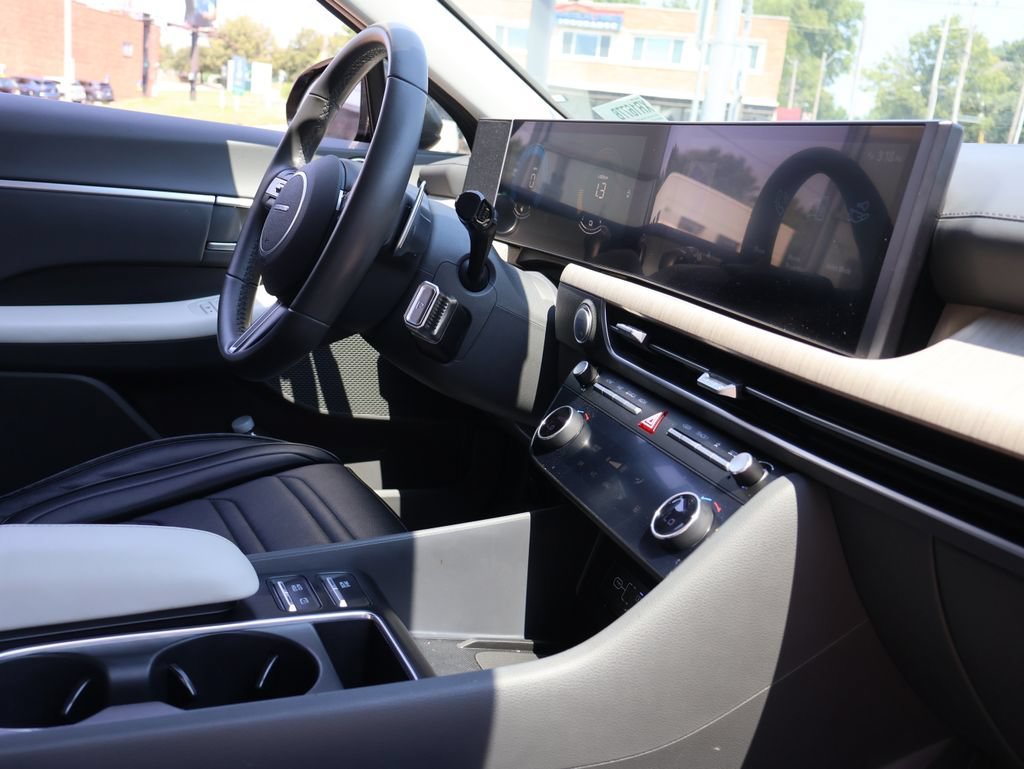 2025 Hyundai Sonata Hybrid SEL - Photo 9