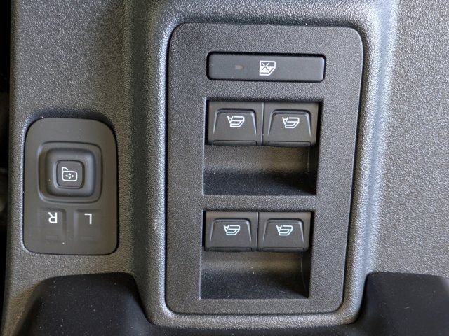 2025 Ford Bronco 4-Door Outer Banks - Photo 25