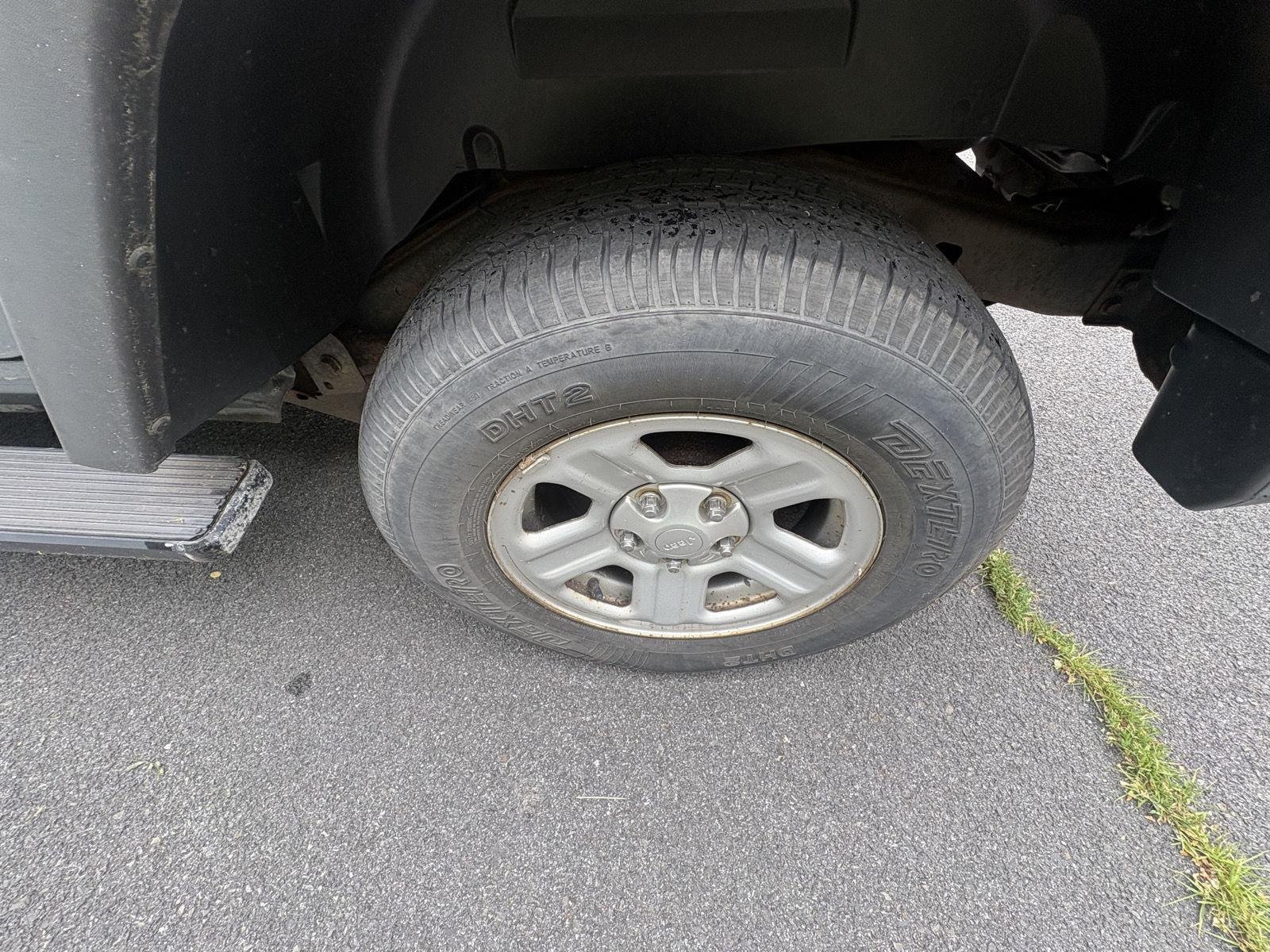Used 2014 Anvil Clearcoat Jeep Sport image 6
