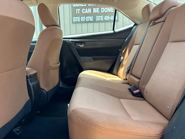 Used 2015 Black Toyota LE image 14