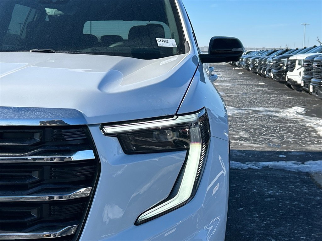 2026 GMC ACADIA - Image 9