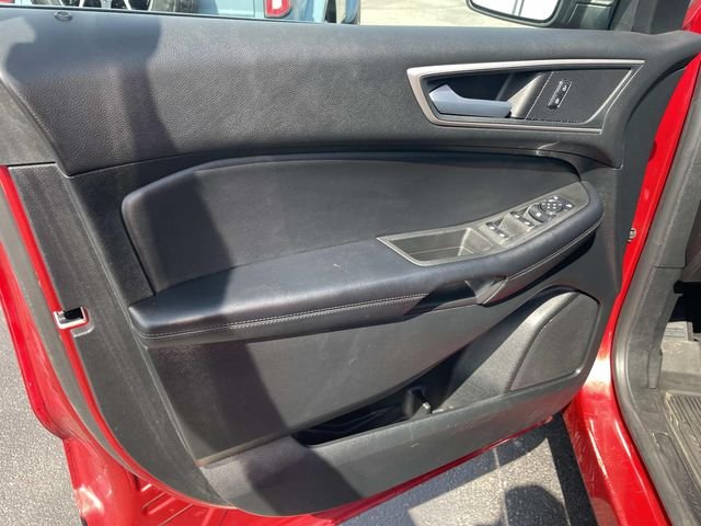 Used 2023 Rapid Red Metallic Tinted Clearcoat Ford SEL image 21