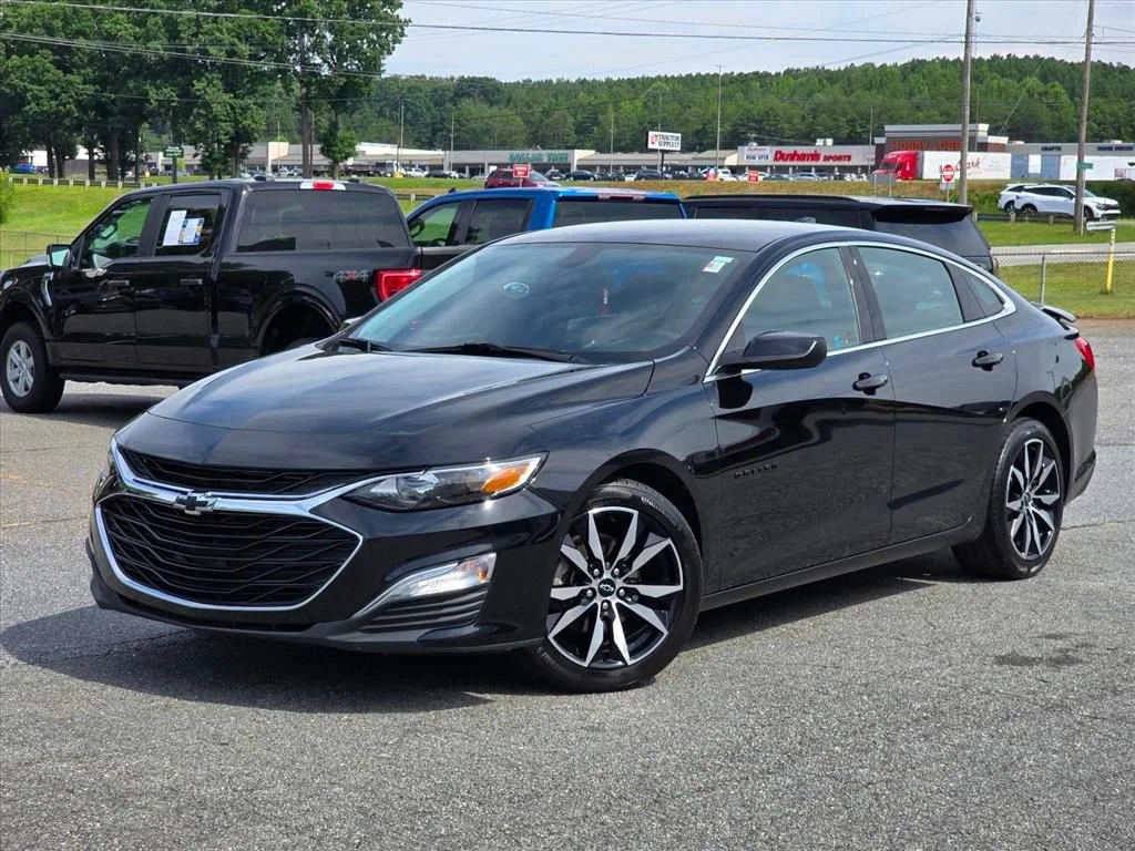 Used 2022 Mosaic Black Metallic Chevrolet RS image 2