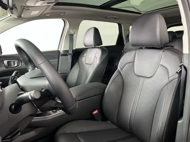 New 2026 Wolf Gray Kia S image 11