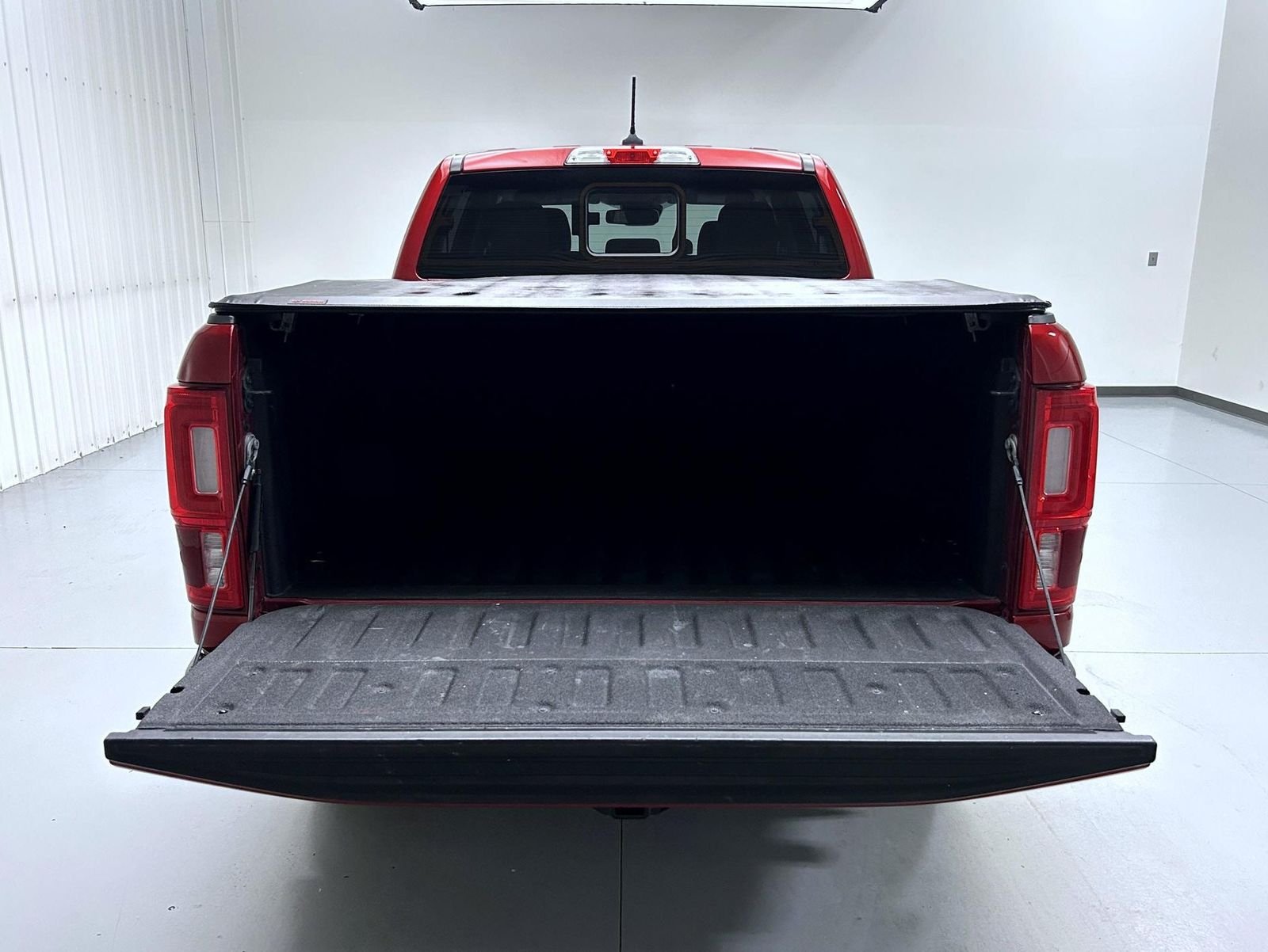 Used 2020 Red Ford XLT image 21