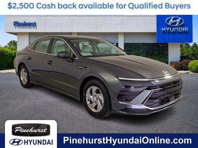 2026 Hyundai Sonata SE's photo