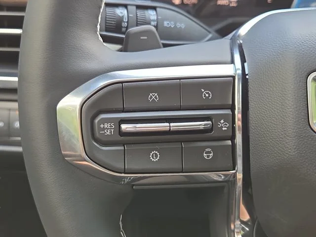 2026 GMC Acadia Denali Ultimate - Photo 15