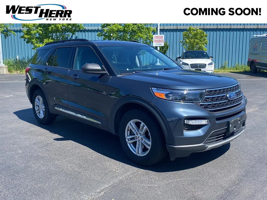 2022 Ford Explorer XLT 4WD's photo