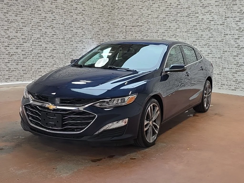 Used 2022 Blue Chevrolet Premier image 3